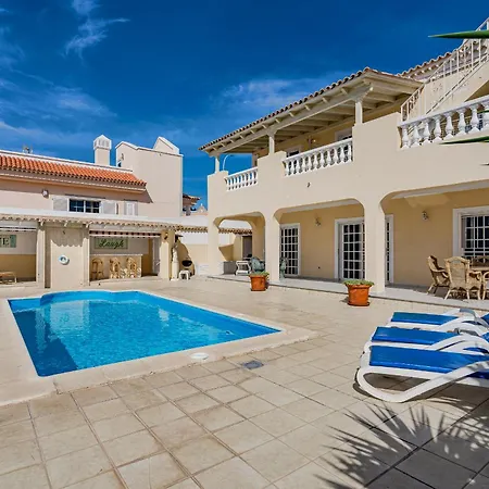 El Yuka , Heated Pool Villa *