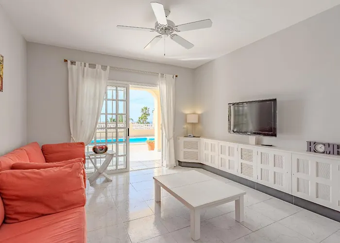 El Yuka , Heated Pool Villa *