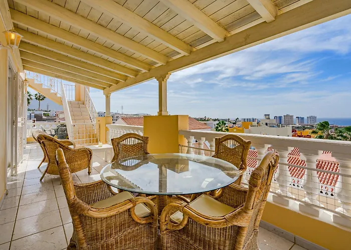 Willa El Yuka , Heated Pool Callao Salvaje