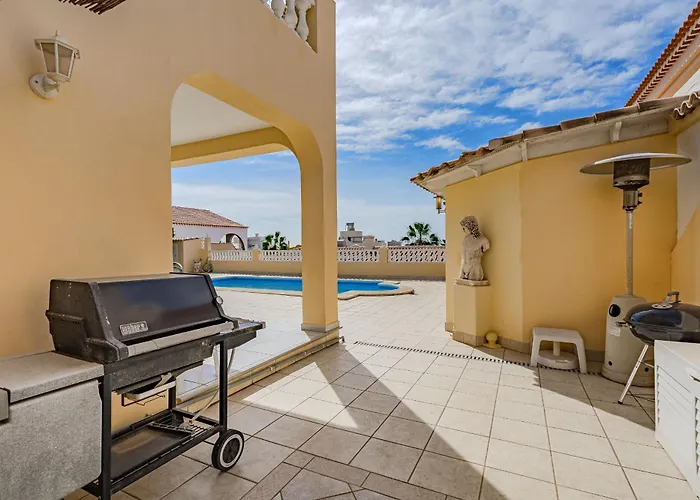 El Yuka , Heated Pool Villa