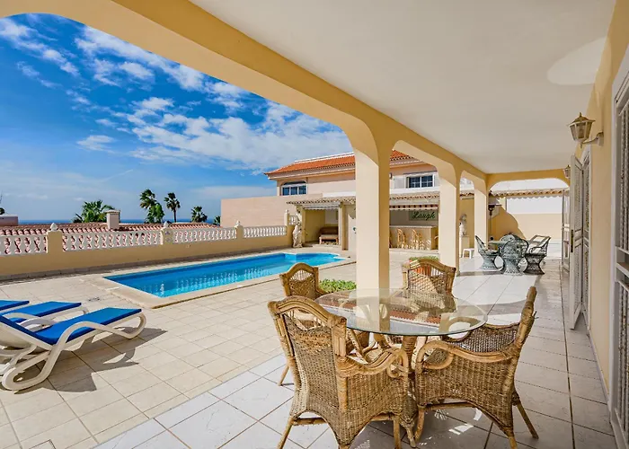 Villa El Yuka , Heated Pool *